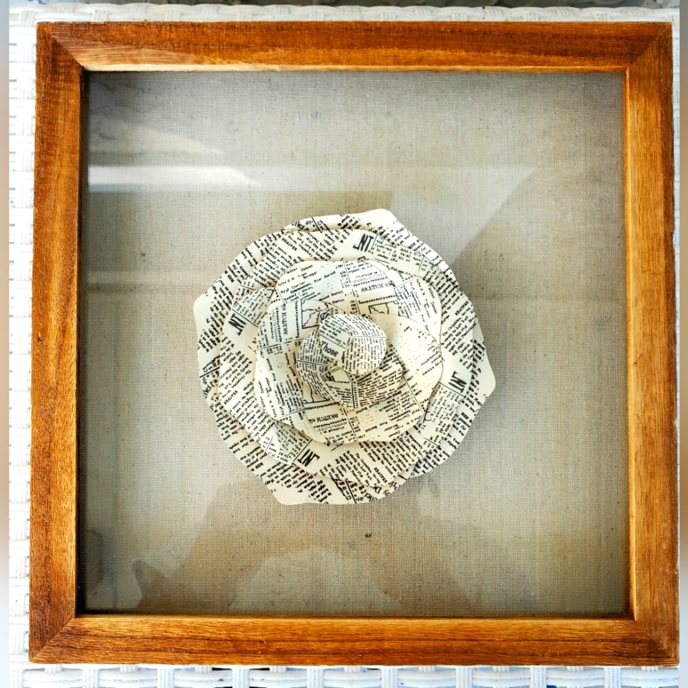 😀 HAND CRAFTED paper rose in 10x10 wood shadow box wall art home decor